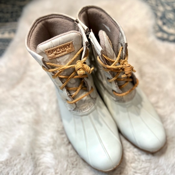 Sperry Saltwater Crunch Duck Rain Boots Gold / Ivory sts99726 Women's US 9.5 - Picture 8 of 13